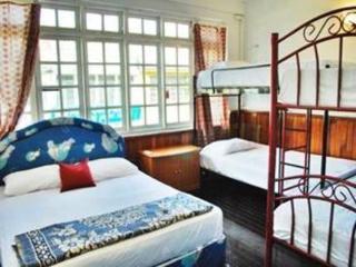 Berambih Lodge Кучинг Екстериор снимка